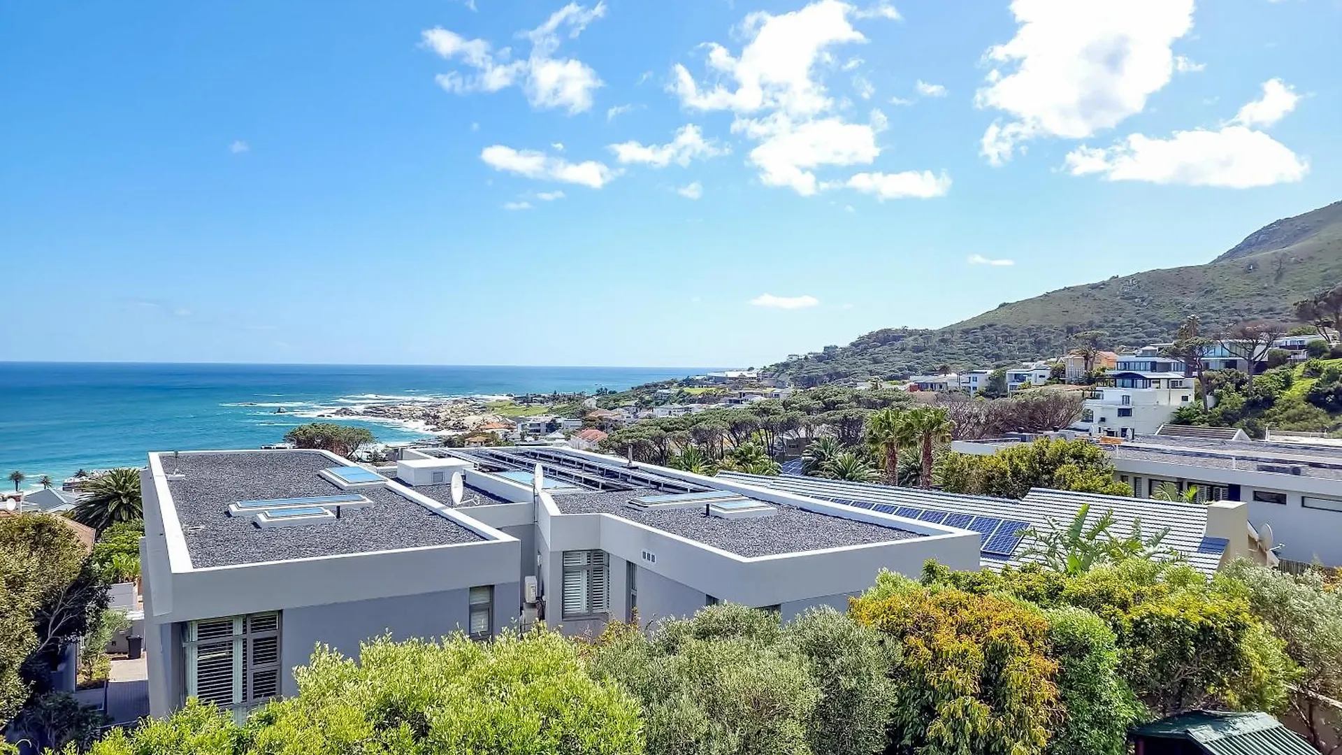 Blue Emerald Villa Cape Town