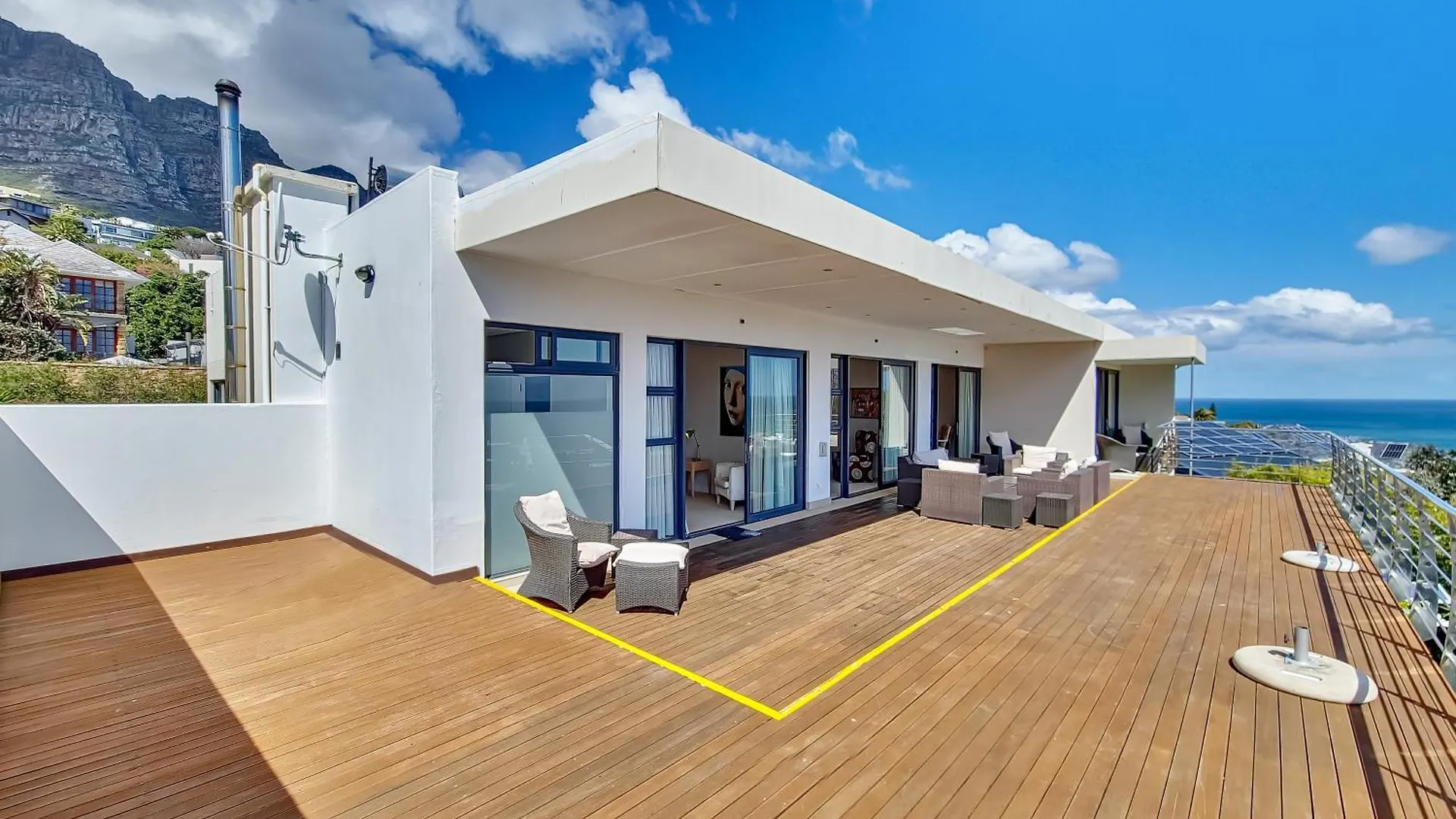 Blue Emerald Villa South Africa