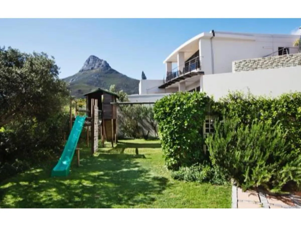 Blue Emerald Villa 0*, Cape Town